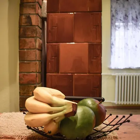 Lana's In The Part Of The Apartamento *